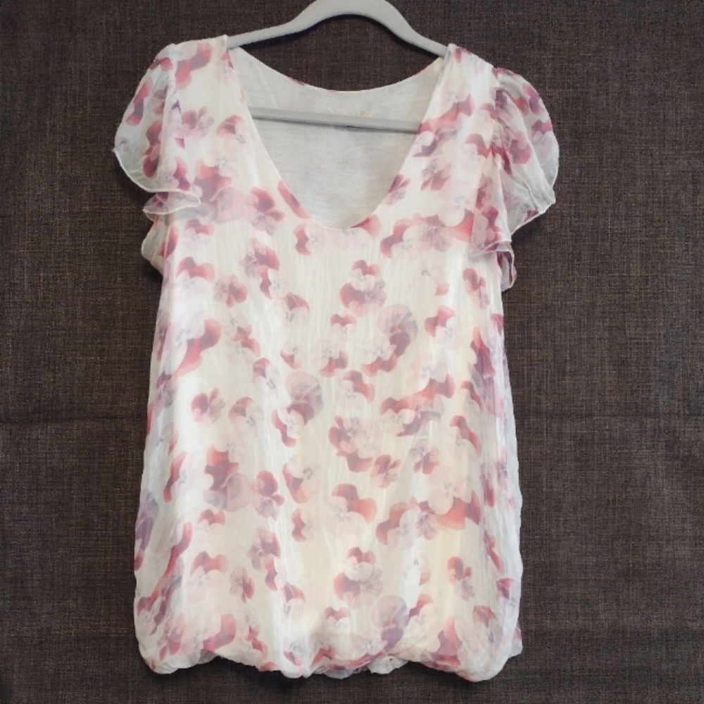 Giusy Made Italy Silk Top Women M Floral Flutter Sleeves Romantic Ethereal